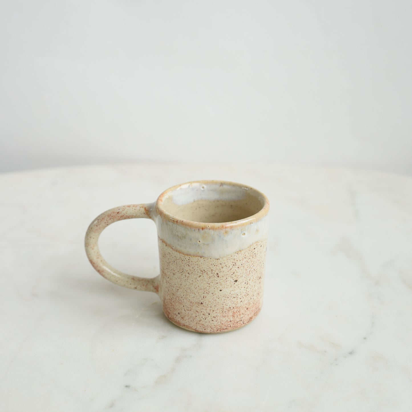 Espresso kopje zandkleurig