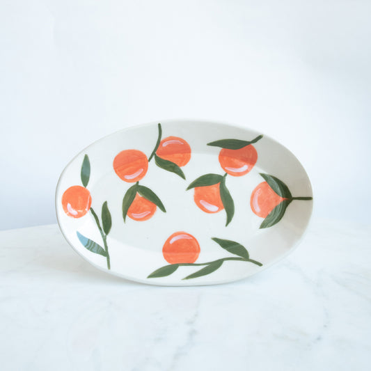 Wit schaaltje sinaasappels