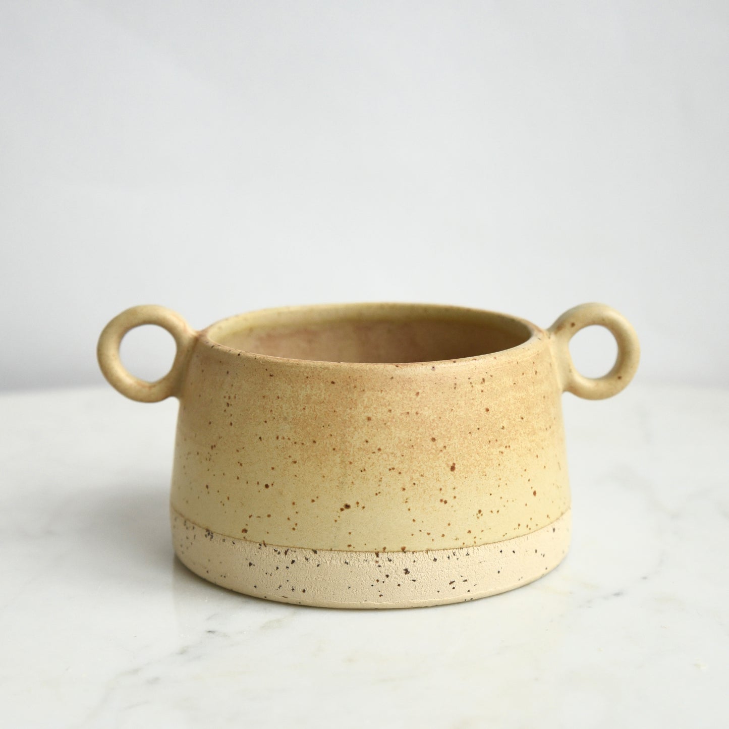 Kommetje met oortjes